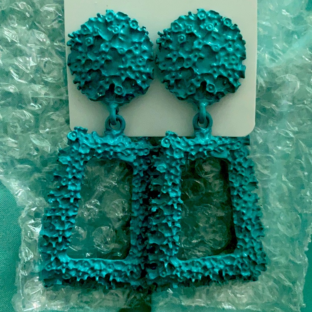 Earring